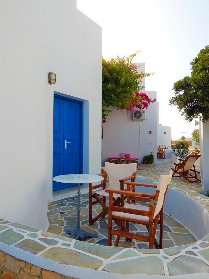 Aegeo Hotel Folégandros Exteriör bild